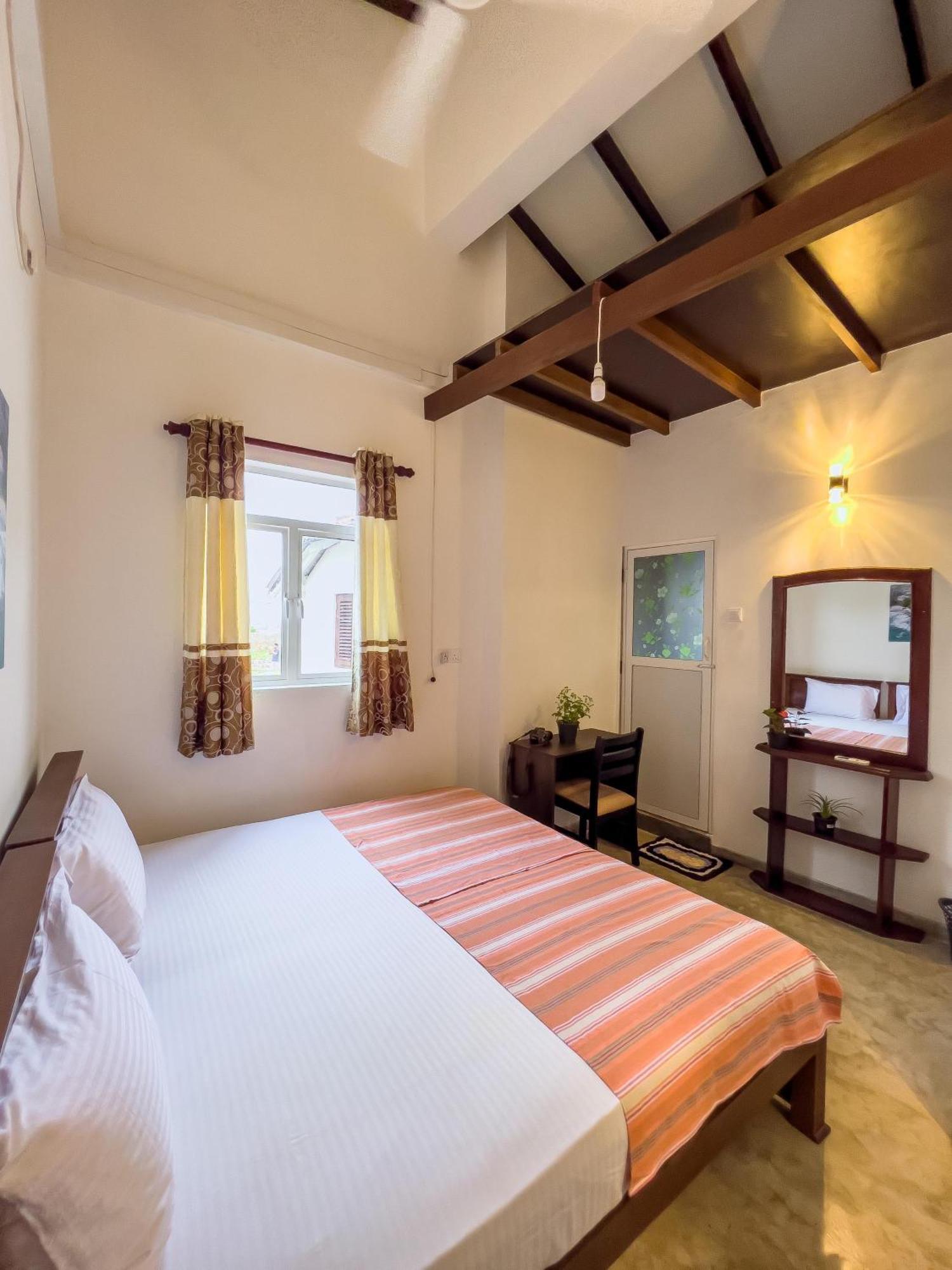 Light House View Inn - Galle Fort Bagian luar foto